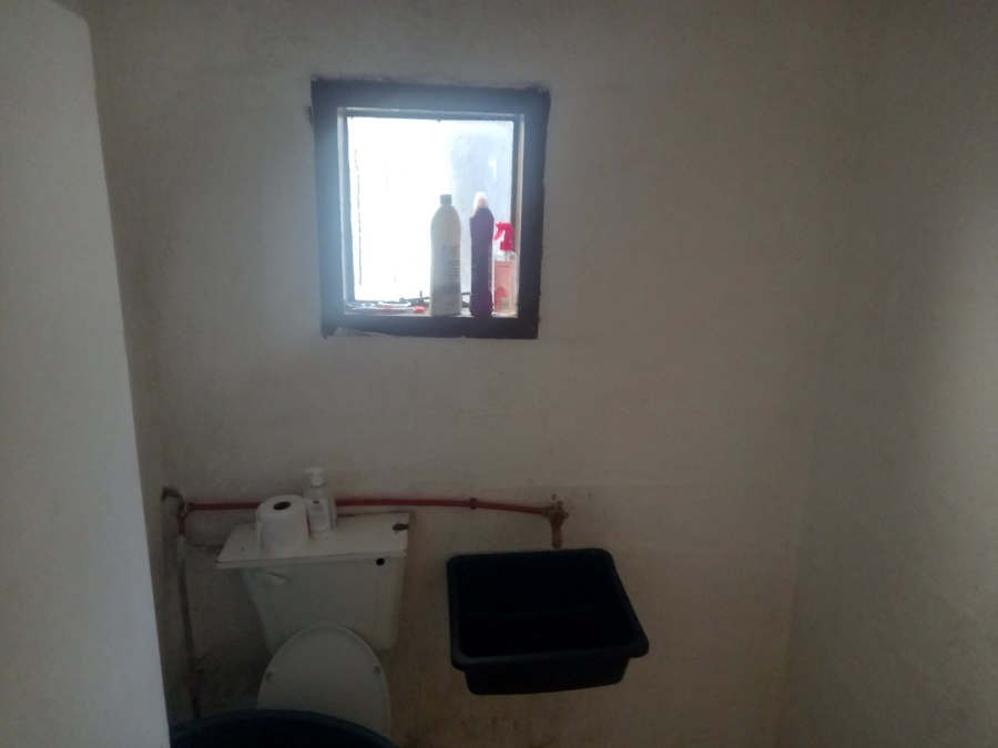9 Bedroom Property for Sale in Wallacedene Western Cape